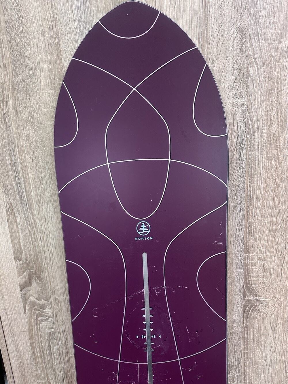 2027 BURTON FAMILY TREE SKETCH ARTIST CAMBER SNOWBOARD Ridden Twice MINT